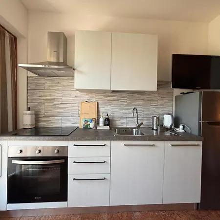 Residenza Fontana Del Ferro 招待所 4*