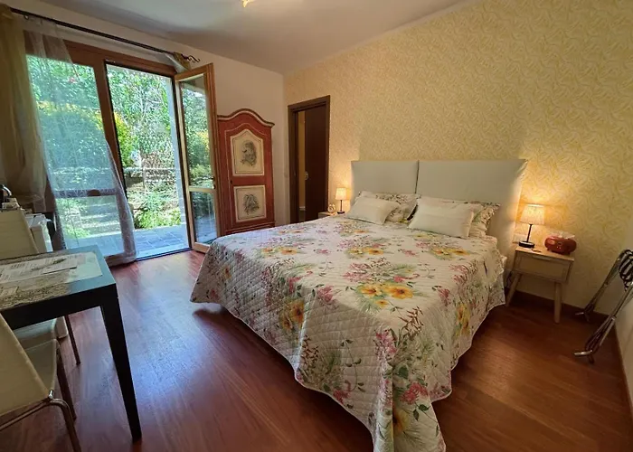 Pensionat Residenza Fontana Del Ferro 4*