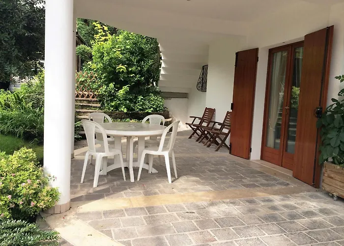 Pensionat Residenza Fontana Del Ferro 4*