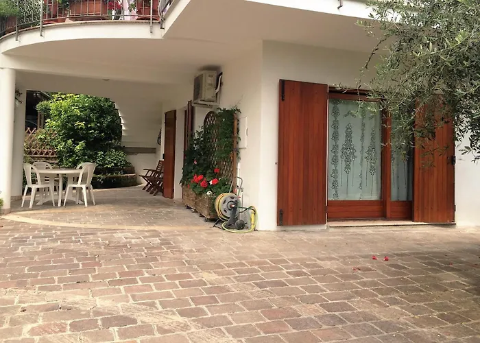 Residenza Fontana Del Ferro 4*